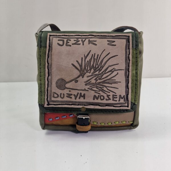 Maly-Jezyk-z-Duzym-Nosem-1-scaled-1.jpg
