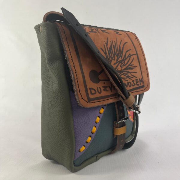 Mały Jeżyk z Dużym Nosem