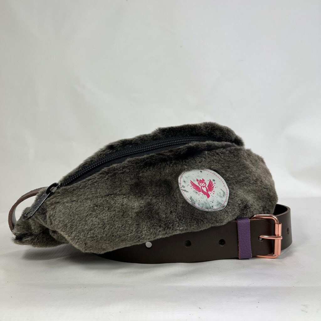 Astrid – nerka skórzana – bok