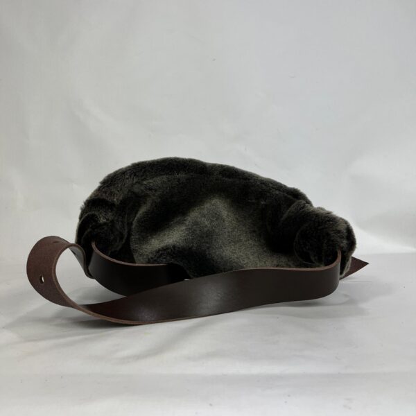 Astrid – nerka skórzana – tył